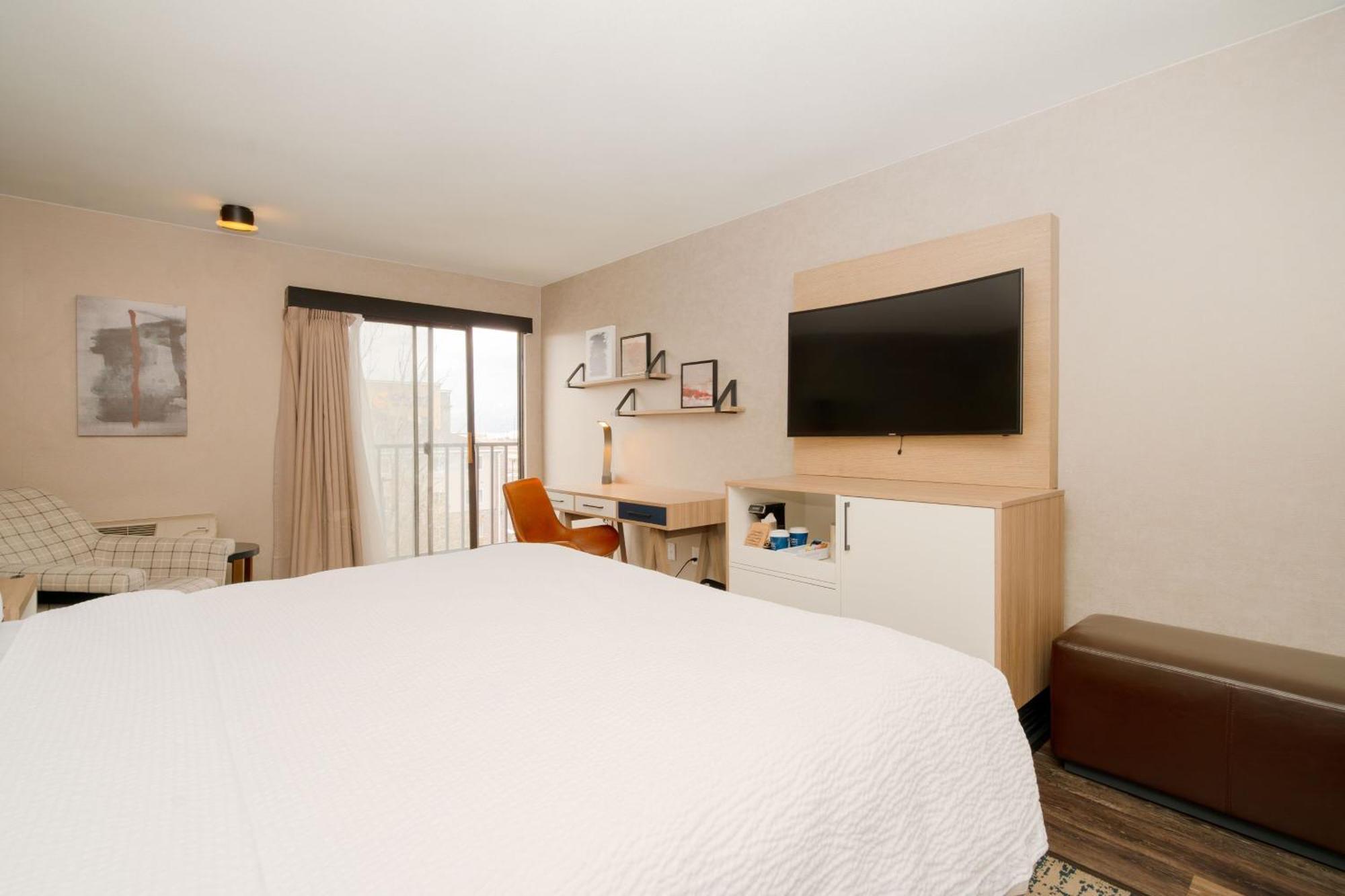 Four Points By Sheraton Salt Lake City Airport Exterior photo